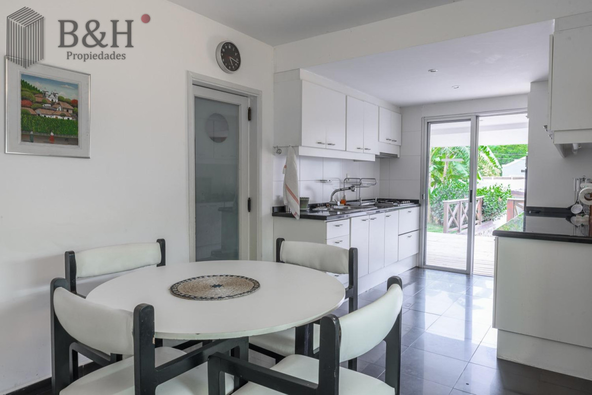 Casa ID.6227 - Tu Refugio Ideal en San Rafael, Punta del Este