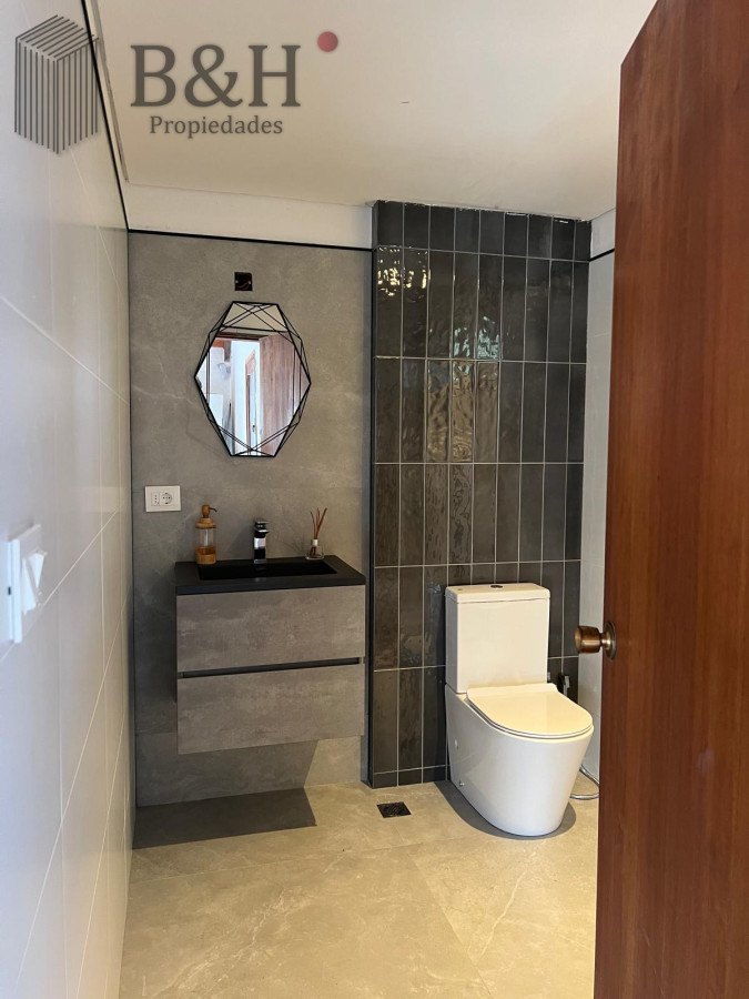 Casa ID.1493 - ALQUILER CASA DE 4 DORMITORIOS PUNTA DEL ESTE CON PISCINA CLIMATIZADA