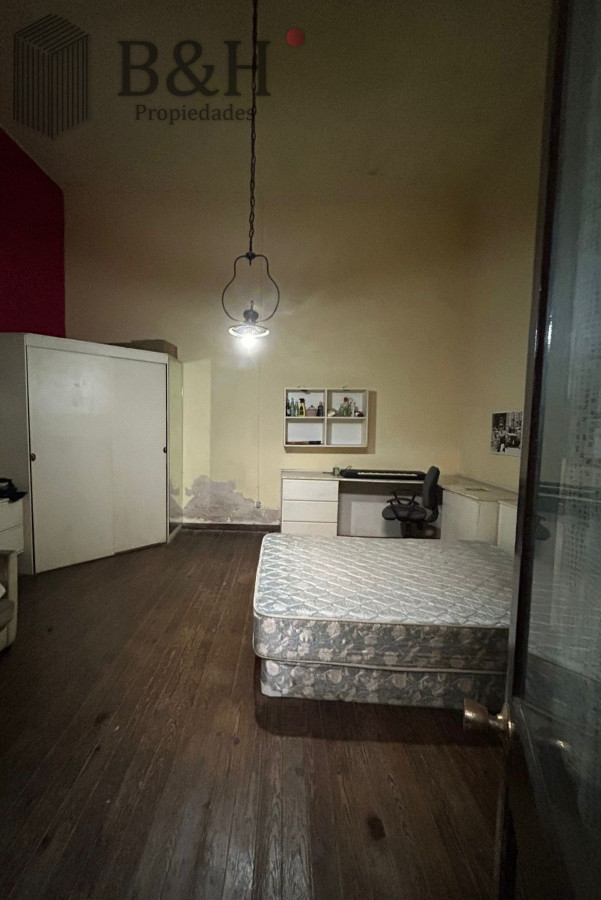 Casa ID.6048 - Casa en pleno centro a reciclar 