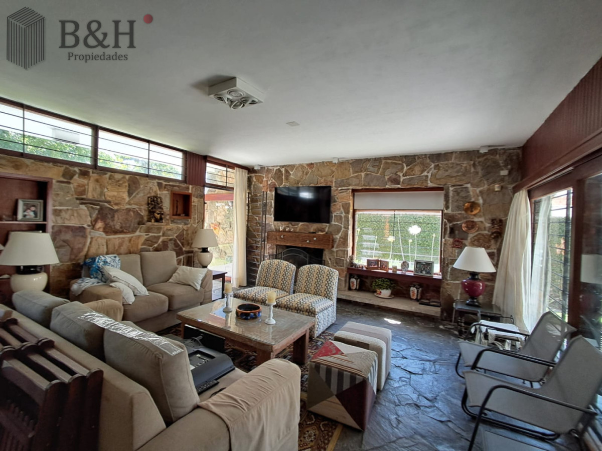 Casa ID.6191 - Alquiler por Temporada Casa 4 Dormitorios Punta del Este Mansa