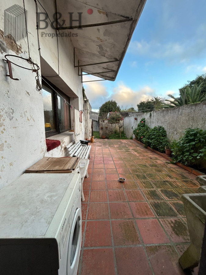 Casa ID.6048 - Casa en pleno centro a reciclar 