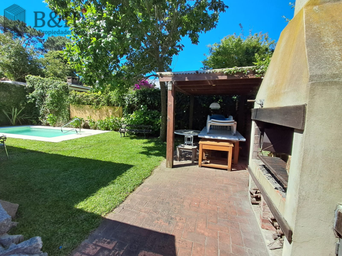 Casa ID.6191 - Alquiler por Temporada Casa 4 Dormitorios Punta del Este Mansa