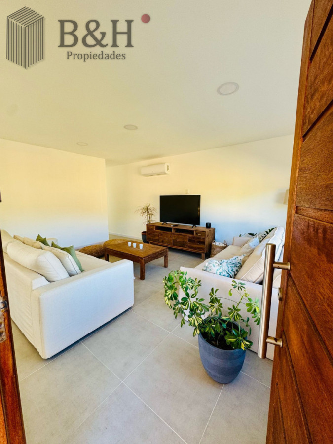 Casa ID.6965 - Casa Balneario en alquiler anual