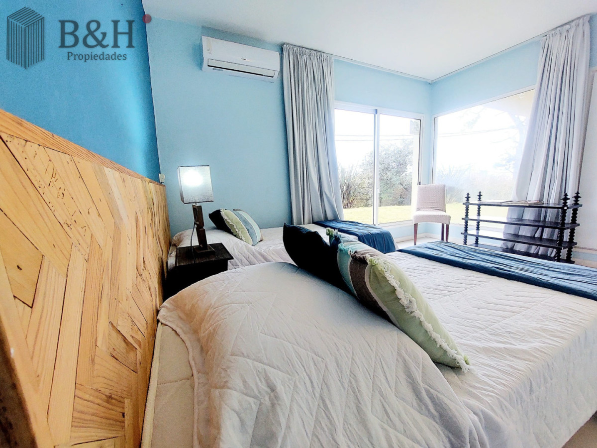 Casa ID.7782 - Venta Casa 6 Dormitorios en Montoya, La Barra Con Piscina