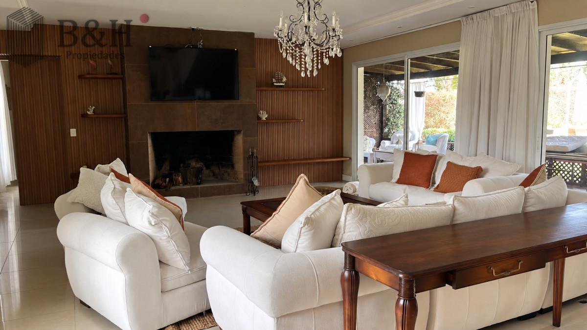 Casa ID.10 - VENTA EXCELENTE CASA EN LA ARBOLADA BARRIO PRIVADO PUNTA DEL ESTE