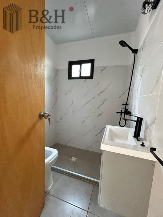 Casa ID.7725 - Casa en Venta o Alquiler de Verano La Barra 2 Dormitorios