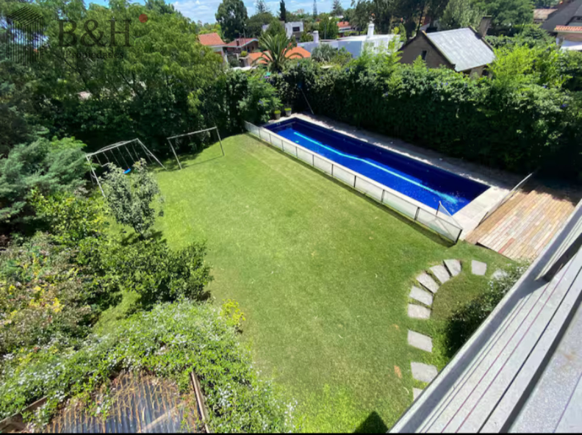 Casa ID.3933 - Casa de 4 dormitorio - Maldonado 