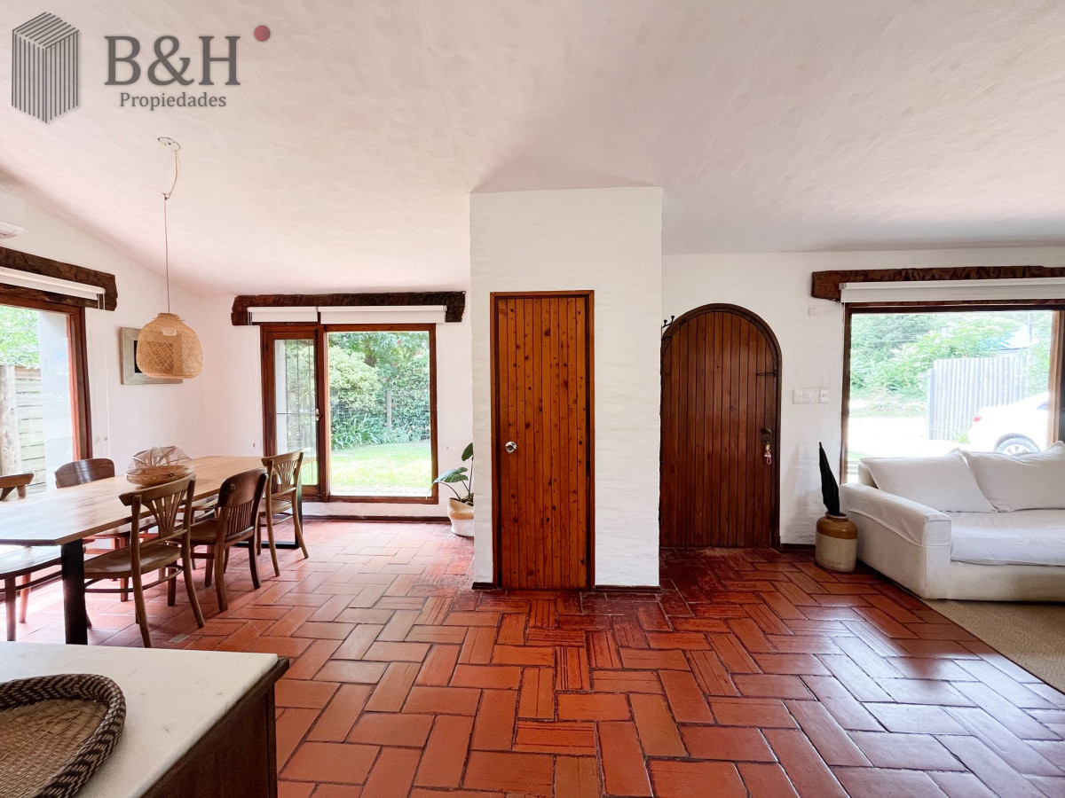 Casa ID.5717 - Casa en La Barra 