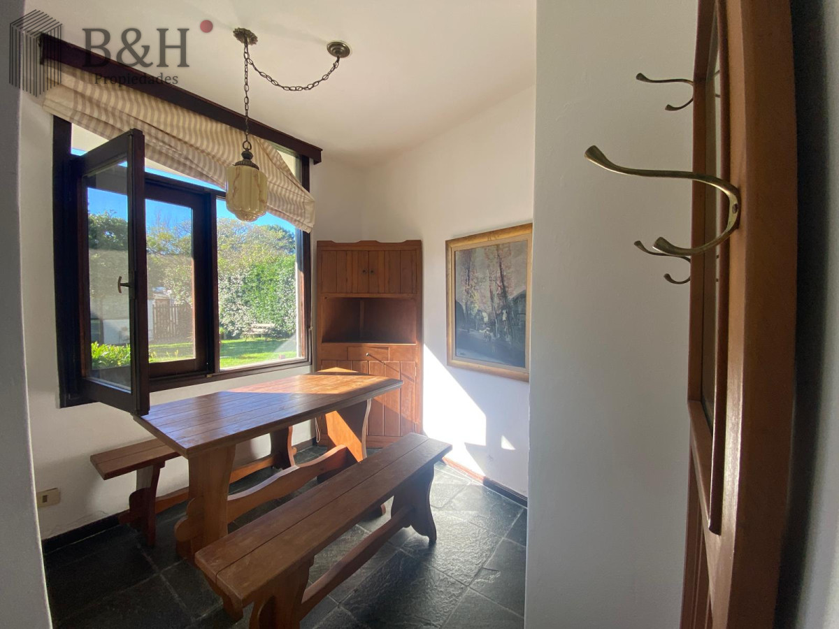 Casa ID.5024 - Casa de 3 dormitorios en Alquiler Anual - Punta del Este 