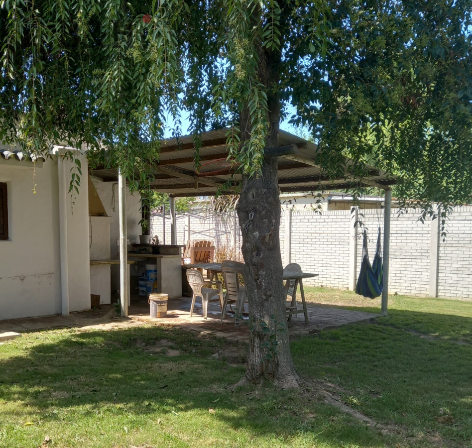 Casa ID.4908 - Casa de 3 dormitorios a la venta - Balneario Buenos Aires 
