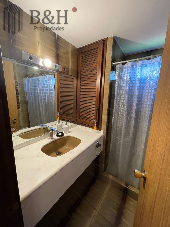 Casa ID.1493 - ALQUILER CASA DE 4 DORMITORIOS PUNTA DEL ESTE CON PISCINA CLIMATIZADA