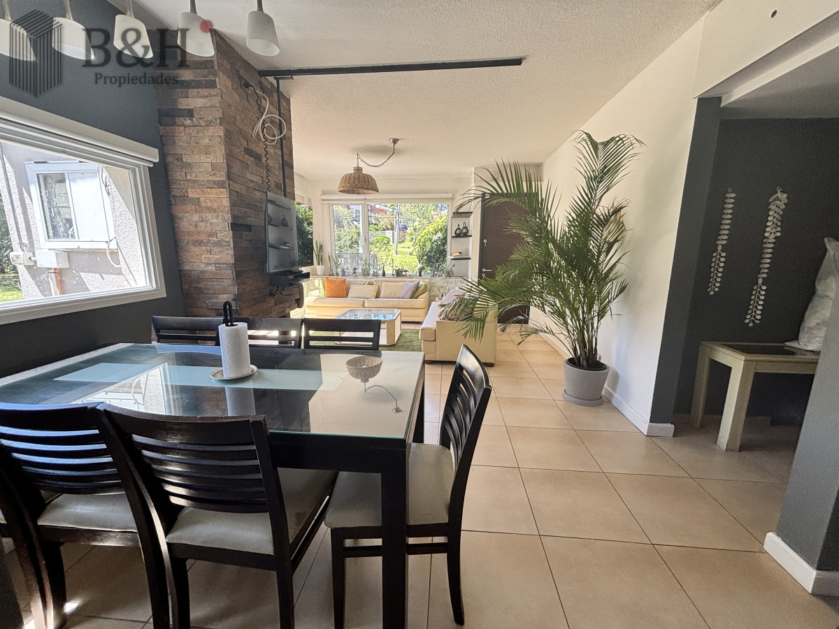 Casa ID.4644 - Casa de 3 dormitorios  - Punta del Este 