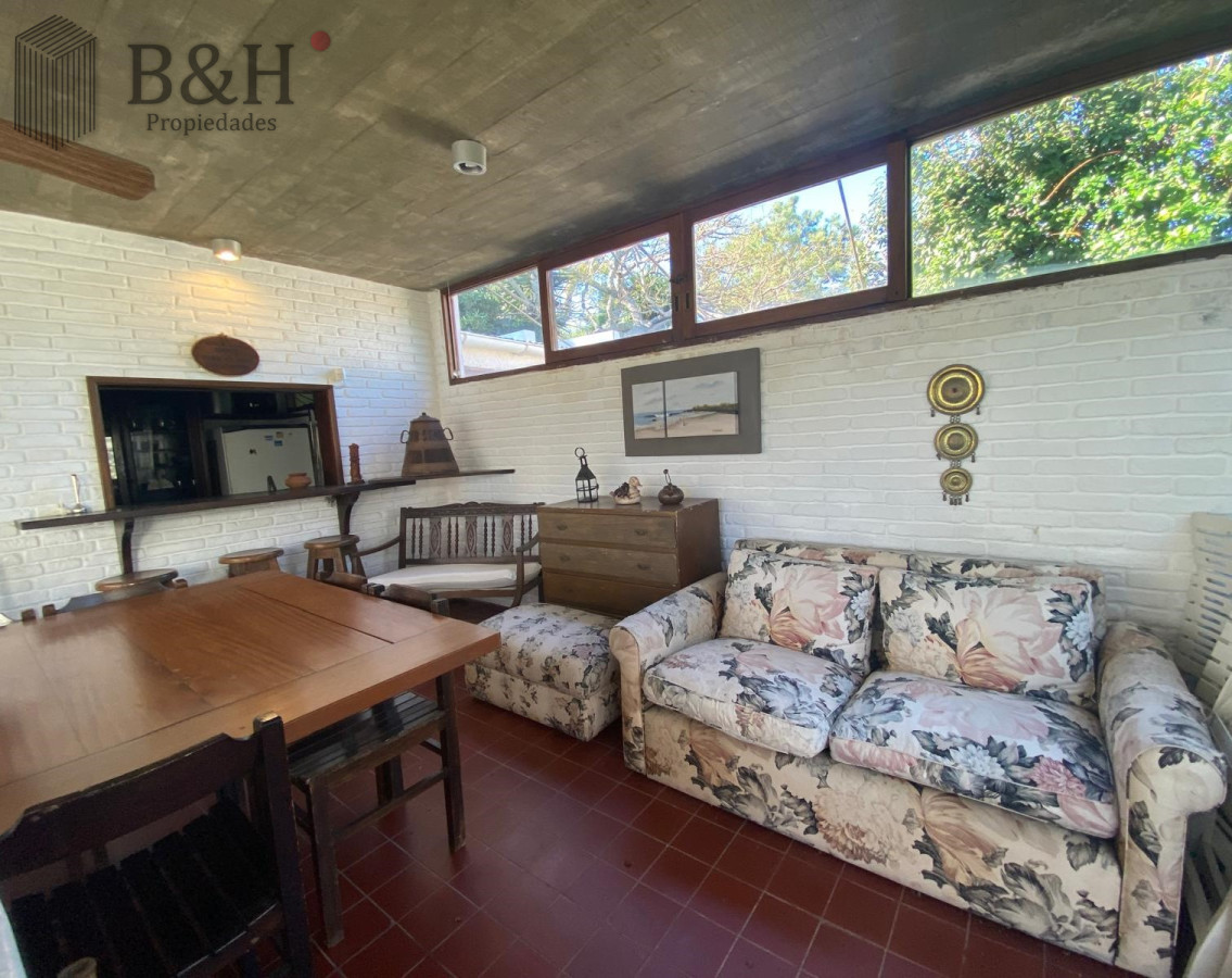 Casa ID.5024 - Casa de 3 dormitorios en Alquiler Anual - Punta del Este 