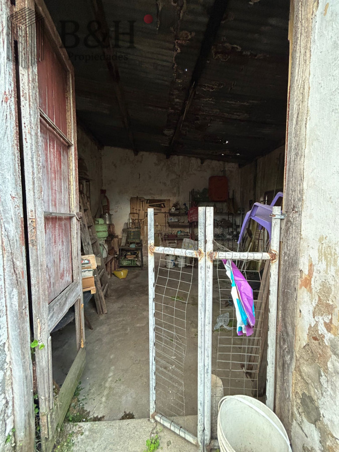 Casa ID.6048 - Casa en pleno centro a reciclar 