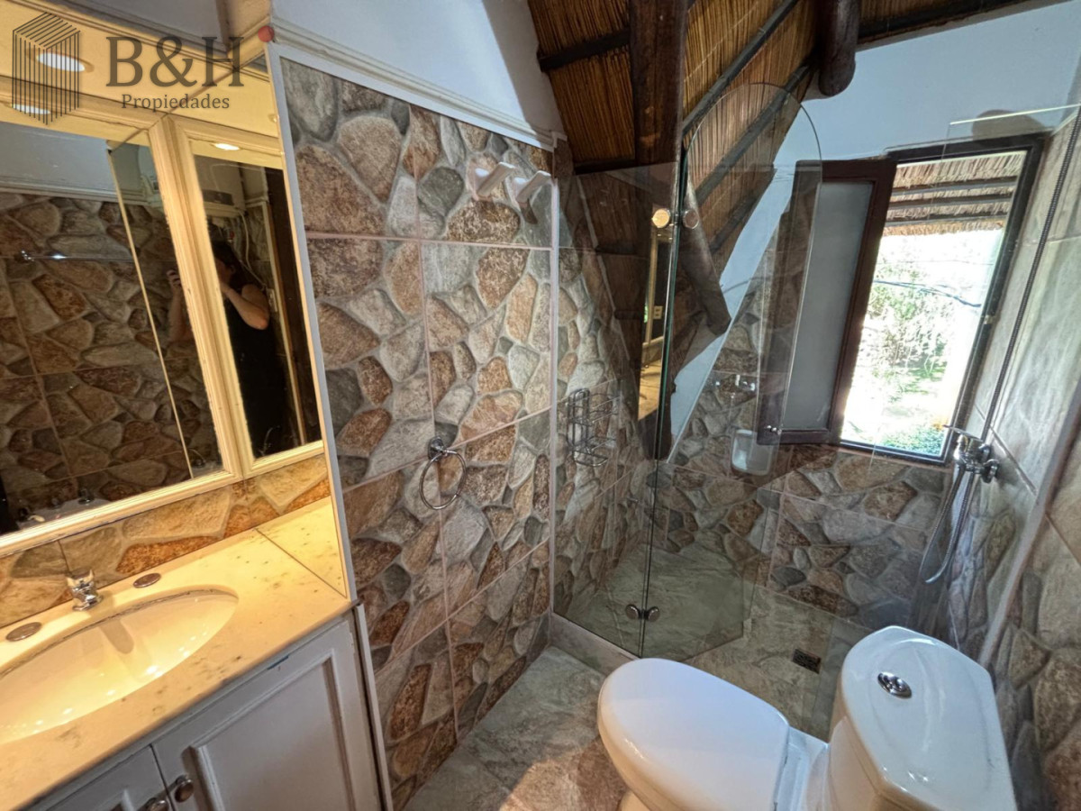 Casa ID.5716 - VENTA CASA EN PINARES PUNTA DEL ESTE