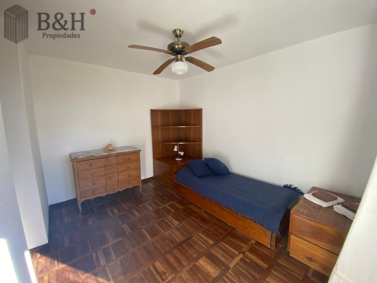 Casa ID.5024 - Casa de 3 dormitorios en Alquiler Anual - Punta del Este 