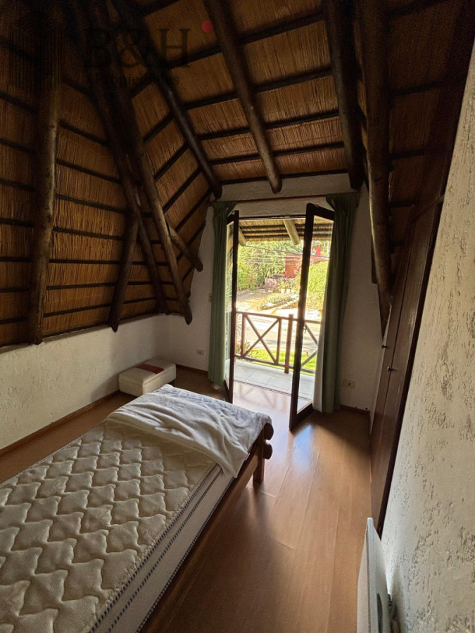 Casa ID.5716 - VENTA CASA EN PINARES PUNTA DEL ESTE