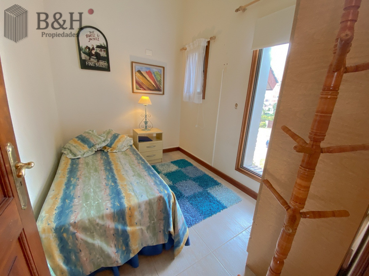 Casa ID.5723 - Casa en venta de 7 dormitorios, Punta del Este
