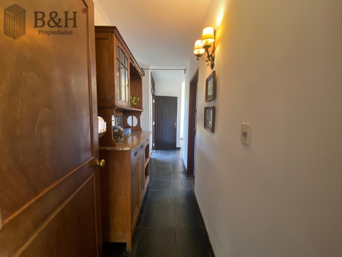 Casa ID.5024 - Casa de 3 dormitorios en Alquiler Anual - Punta del Este 