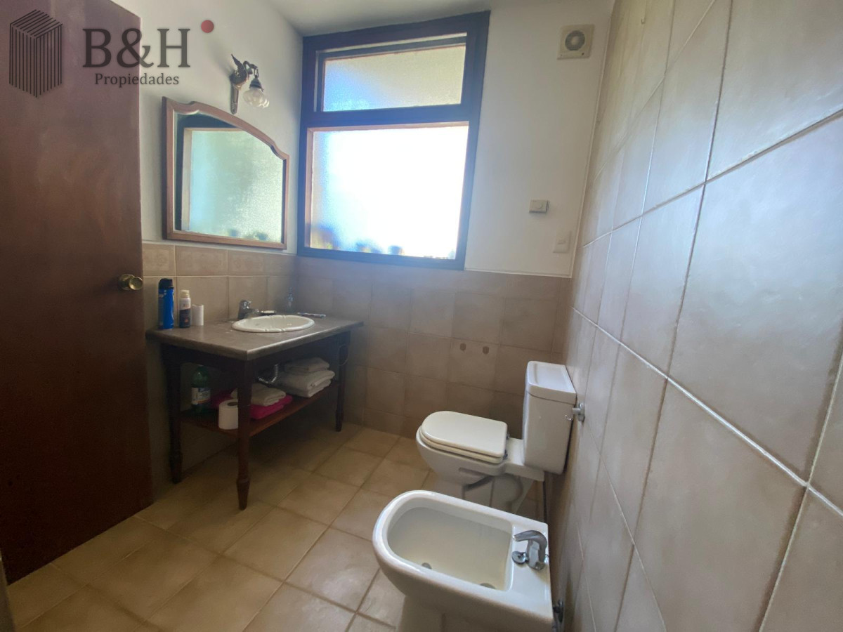 Casa ID.5024 - Casa de 3 dormitorios en Alquiler Anual - Punta del Este 