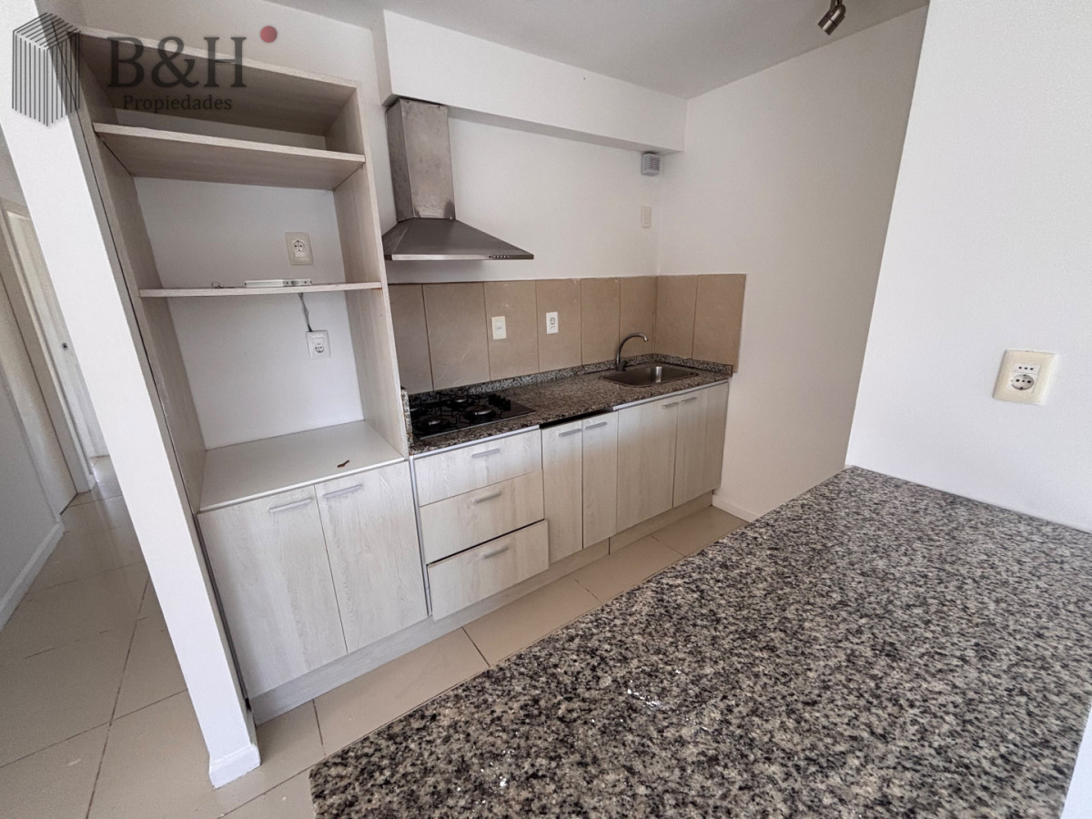 Casa ID.8115 - Casa en Pinares a pasos del mar
