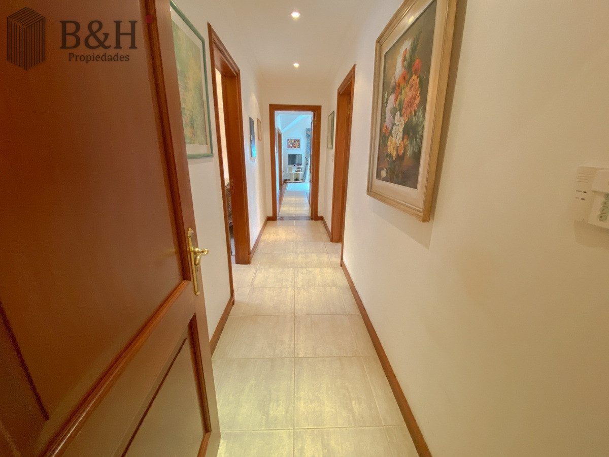 Casa ID.5723 - Casa en venta de 7 dormitorios, Punta del Este