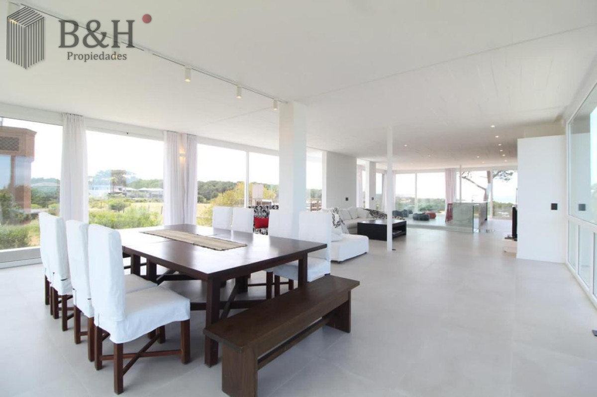 Casa ID.2882 - Excelente Casa en Jose Ignacio en Alquiler Temporal en Barrio Privado