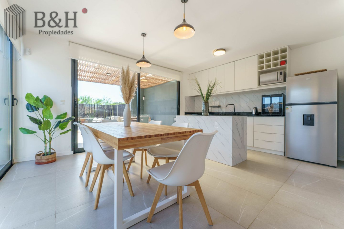 Casa ID.7428 - Hermosa casa en venta barrio privado en las grutas 3 dormitorios 