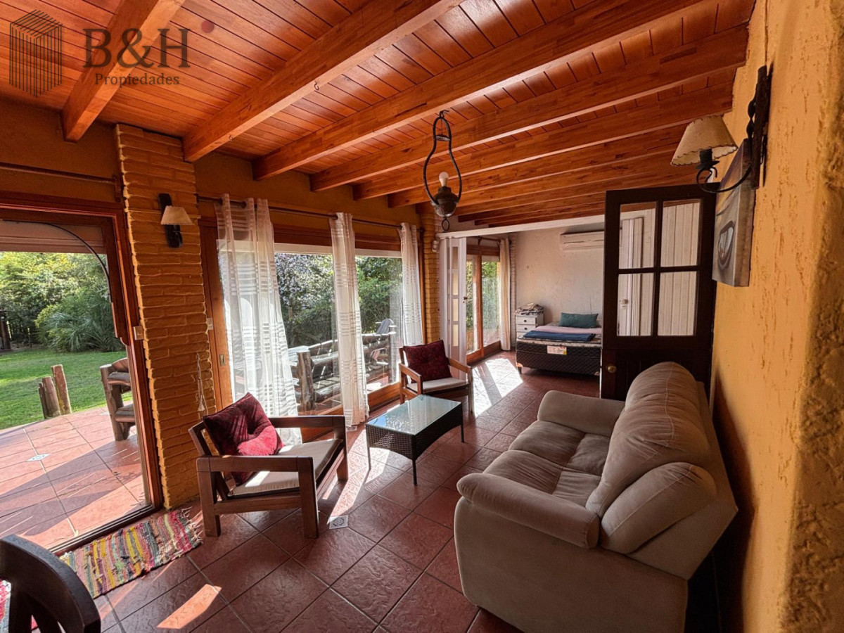 Casa ID.5716 - VENTA CASA EN PINARES PUNTA DEL ESTE