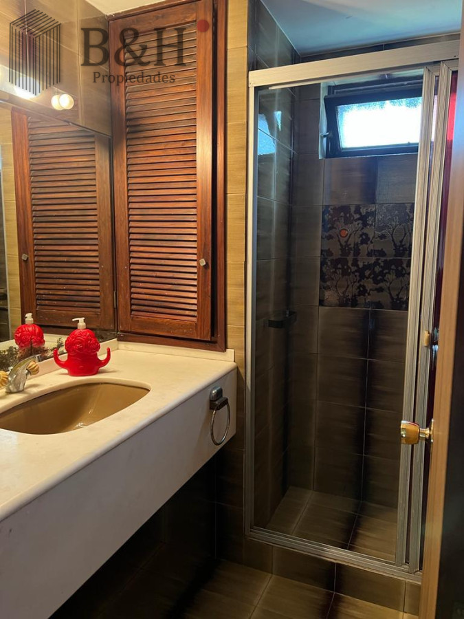 Casa ID.1493 - ALQUILER CASA DE 4 DORMITORIOS PUNTA DEL ESTE CON PISCINA CLIMATIZADA