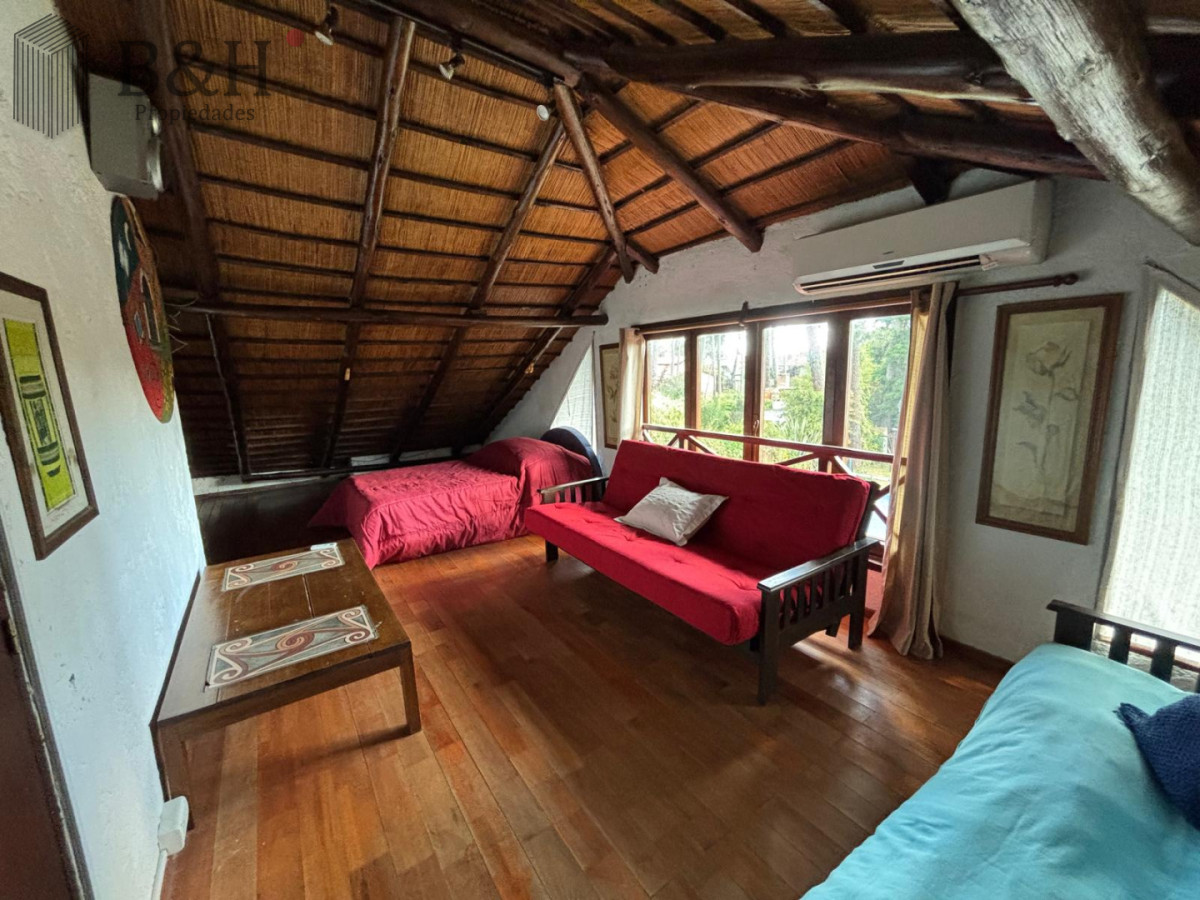 Casa ID.5716 - VENTA CASA EN PINARES PUNTA DEL ESTE