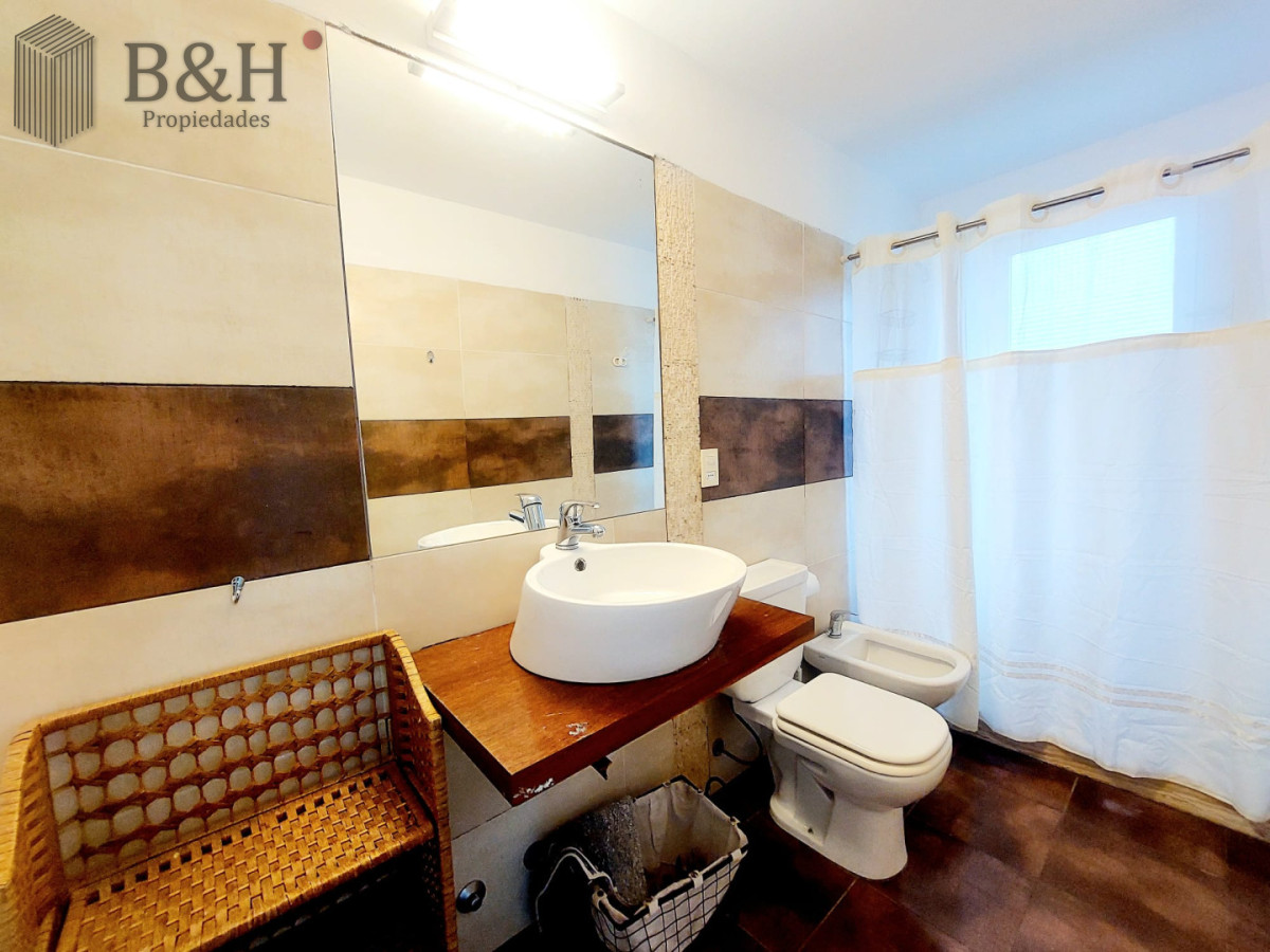 Casa ID.7782 - Venta Casa 6 Dormitorios en Montoya, La Barra Con Piscina