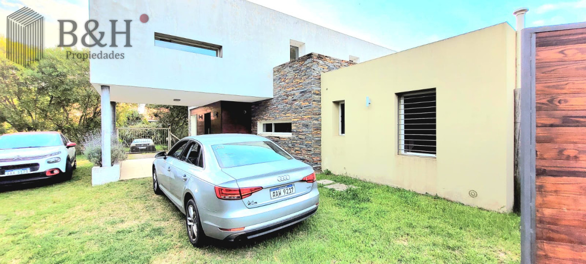 Beverly Hills - GoPunta - Portal Inmobiliario de Punta del Este - Maldonado