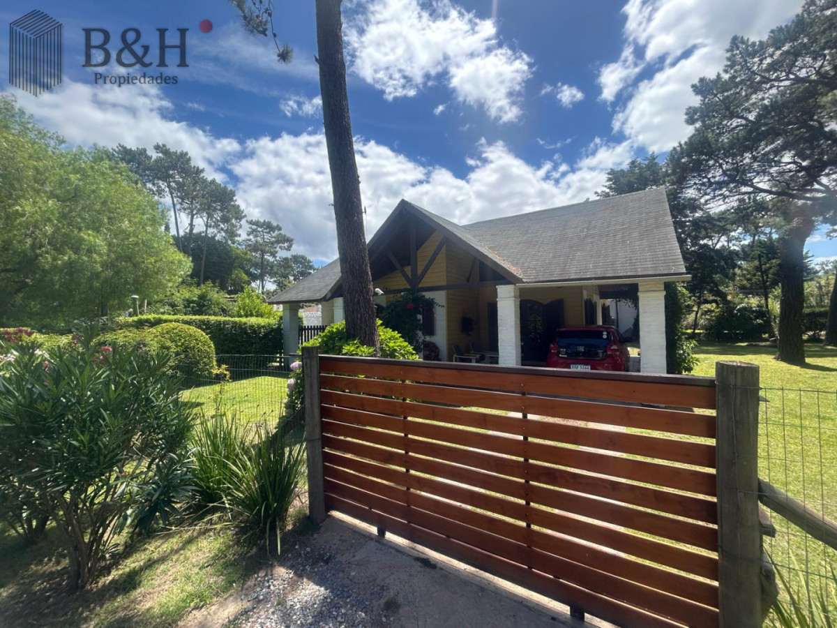 Casa ID.6365 - casa en venta pinares 3 dormitorios 