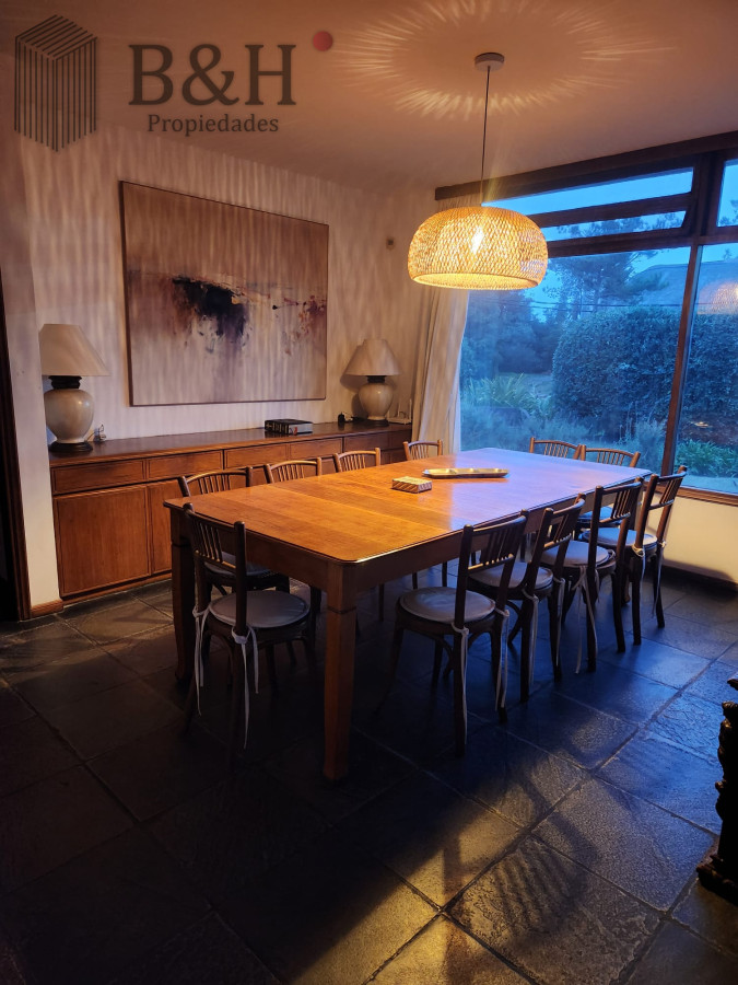 Casa ID.5024 - Casa de 3 dormitorios en Alquiler Anual - Punta del Este 