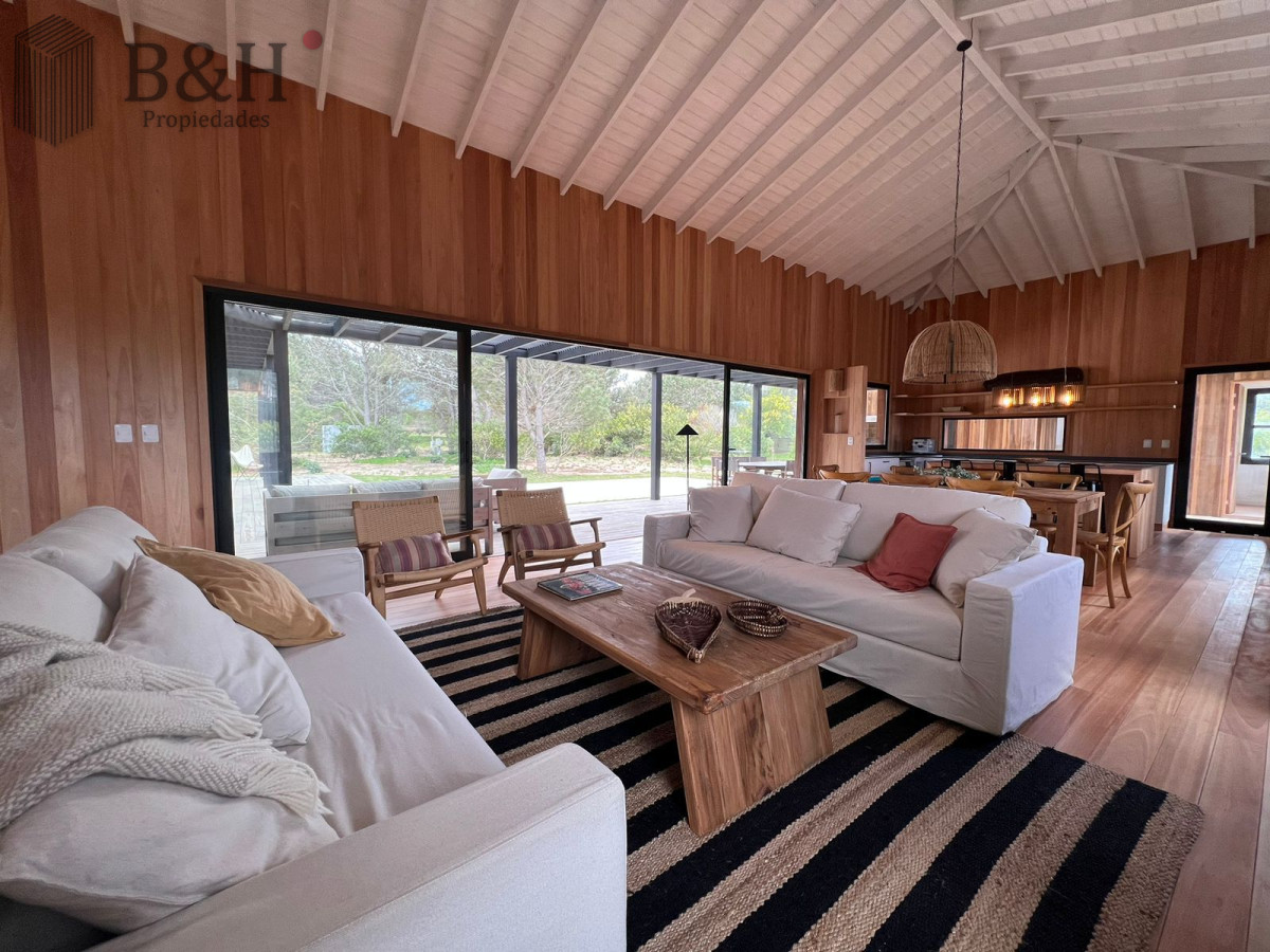 Laguna Escondida - GoPunta - Portal Inmobiliario de Punta del Este - Maldonado