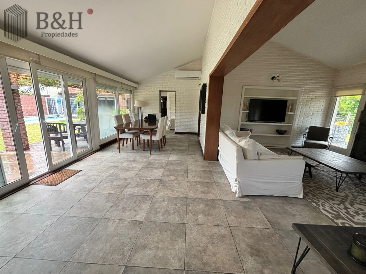 Casa ID.6391 - Casa de 4 dormitorios en alquiler invernal y Anual Punta del Este 