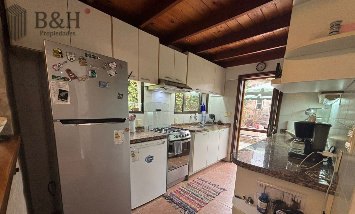 Casa ID.4024 - Casa de 2 dormitorios y medio en alquiler temporal, Pinares Parada 32 Mansa