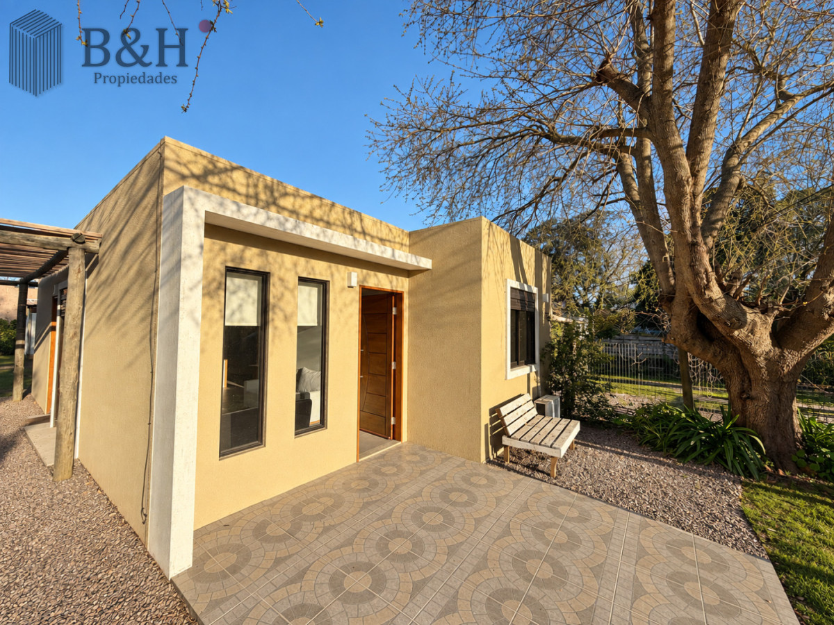 Casa ID.7725 - Casa en Venta o Alquiler de Verano La Barra 2 Dormitorios