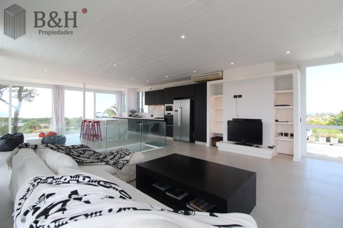 Casa ID.2882 - Excelente Casa en Jose Ignacio en Alquiler Temporal en Barrio Privado