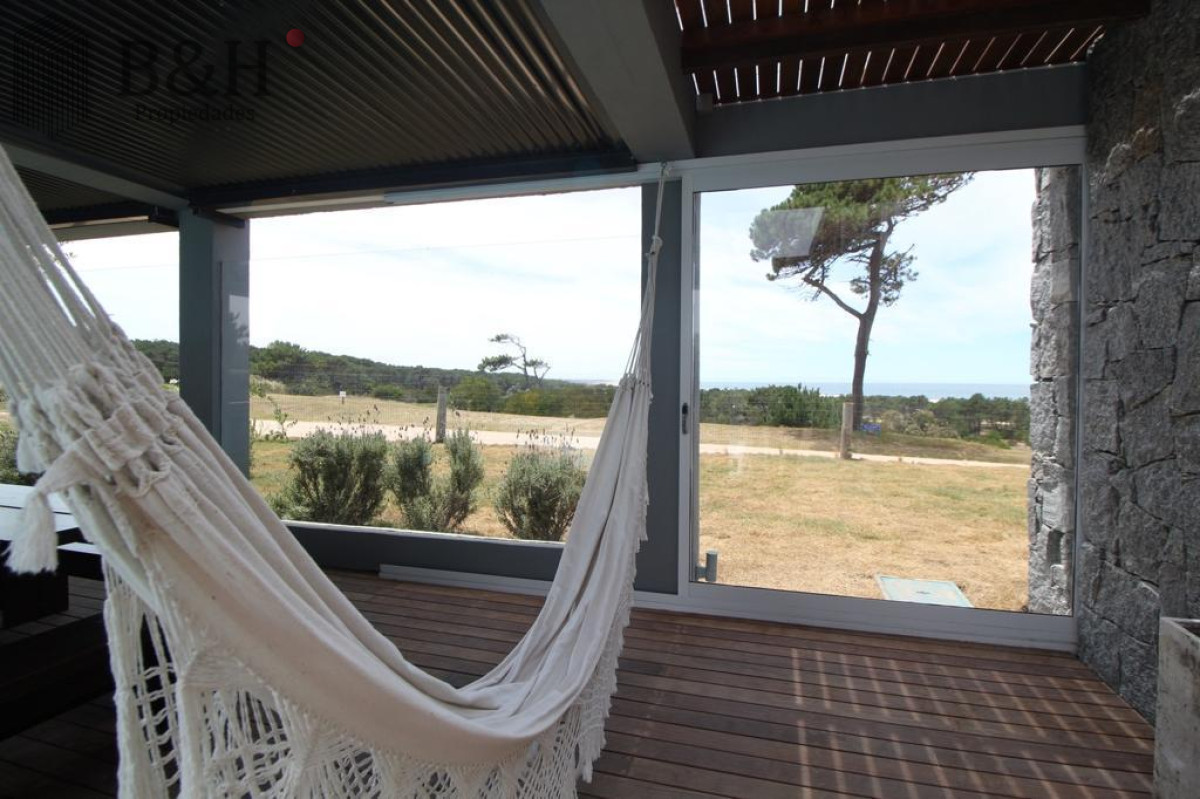 Casa ID.2918 - CASA EN JOSE IGNACIO BARRIO PRIVADO