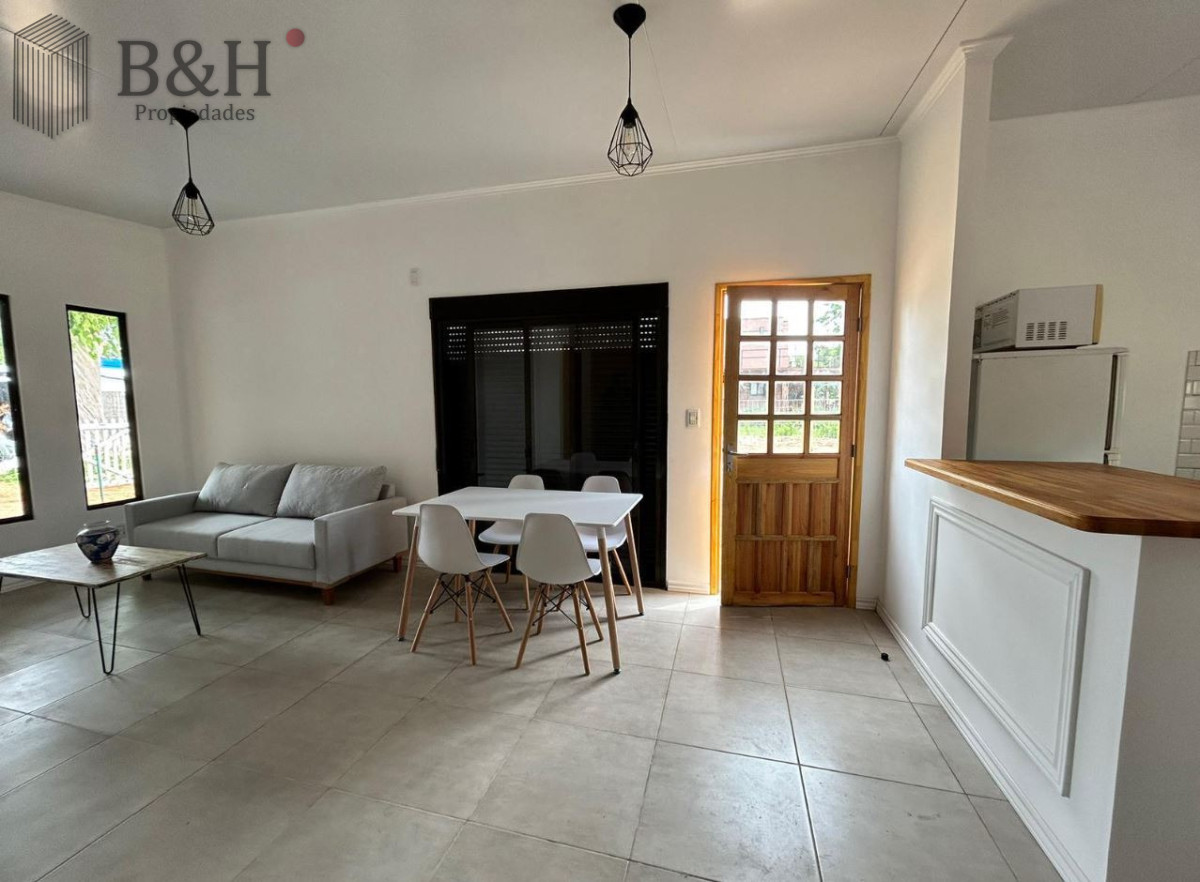Casa ID.7725 - Casa en Venta o Alquiler de Verano La Barra 2 Dormitorios