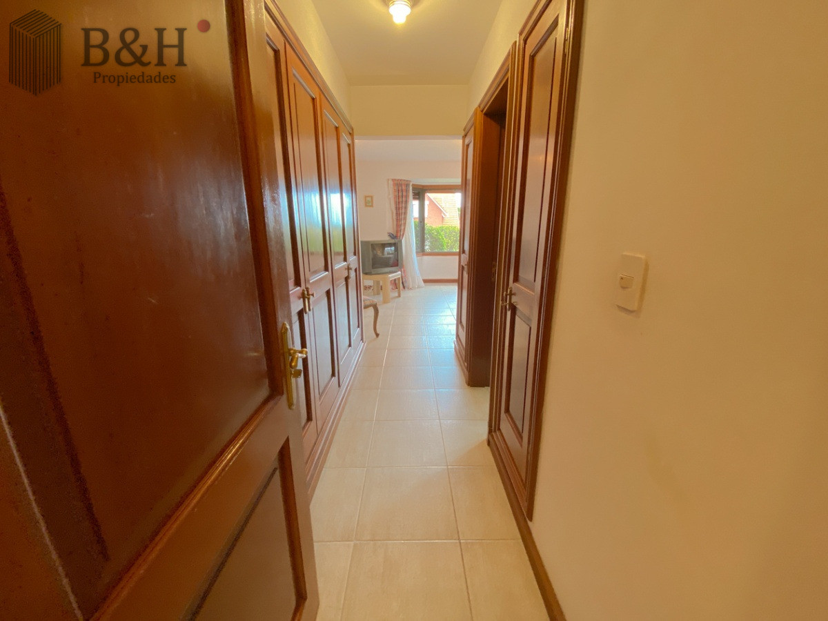 Casa ID.5723 - Casa en venta de 7 dormitorios, Punta del Este