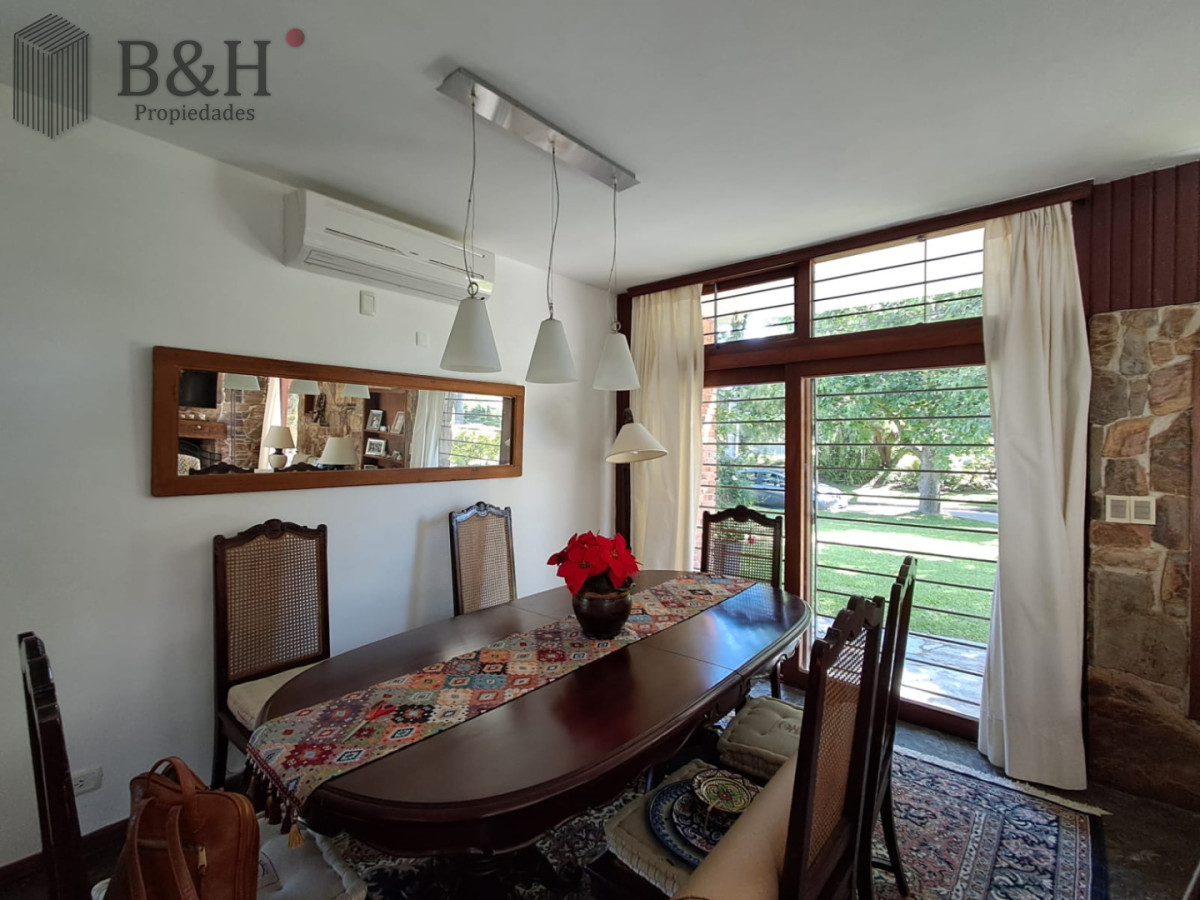 Casa ID.6191 - Alquiler por Temporada Casa 4 Dormitorios Punta del Este Mansa
