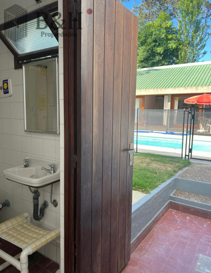 Casa ID.1493 - ALQUILER CASA DE 4 DORMITORIOS PUNTA DEL ESTE CON PISCINA CLIMATIZADA