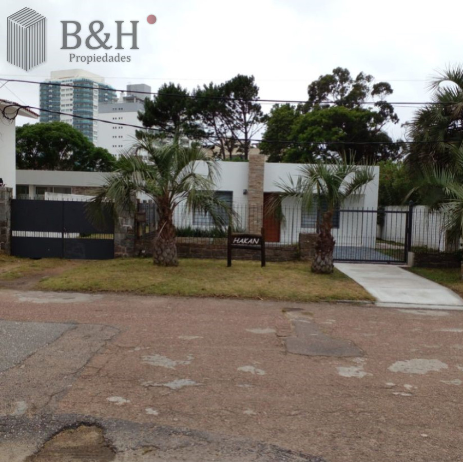 Pine Beach - GoPunta - Portal Inmobiliario de Punta del Este - Maldonado