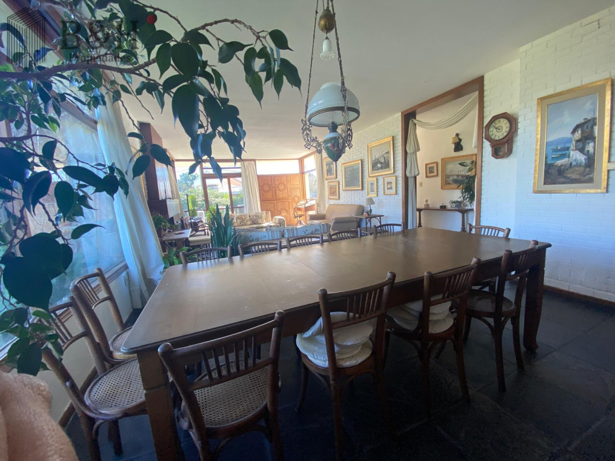Casa ID.5024 - Casa de 3 dormitorios en Alquiler Anual - Punta del Este 