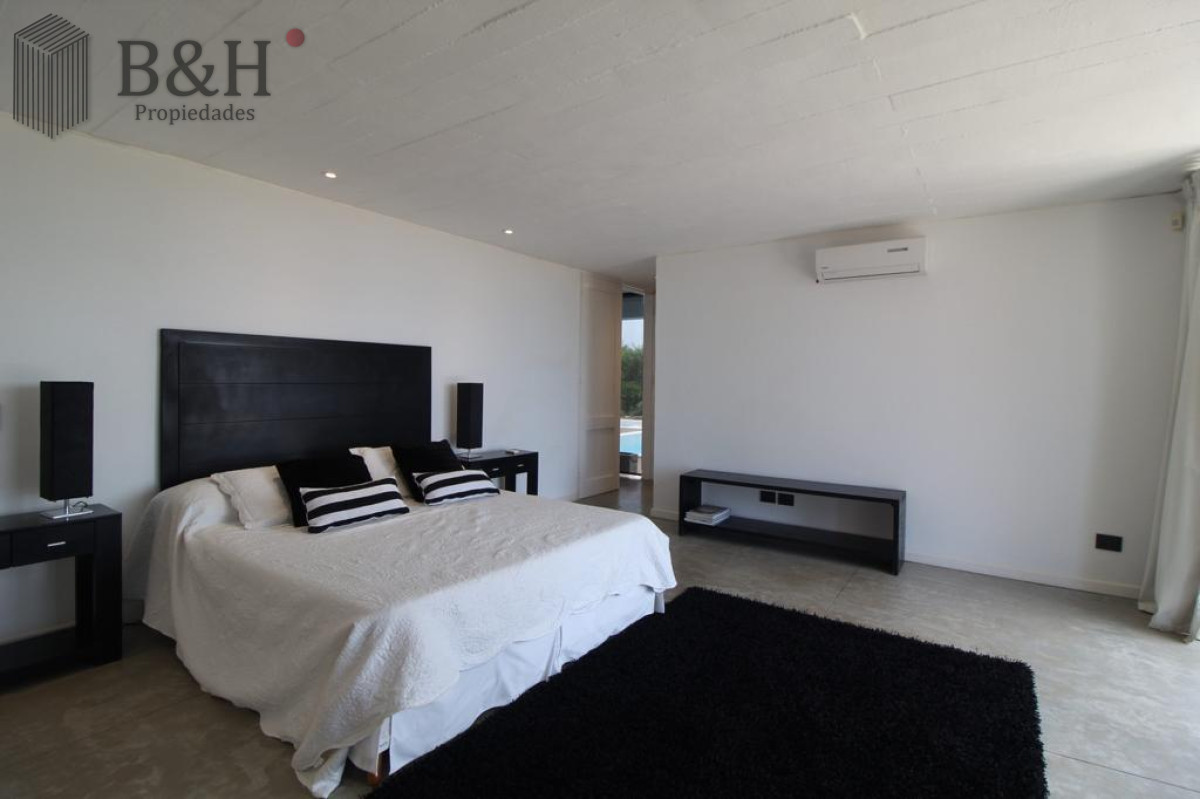Casa ID.2918 - CASA EN JOSE IGNACIO BARRIO PRIVADO