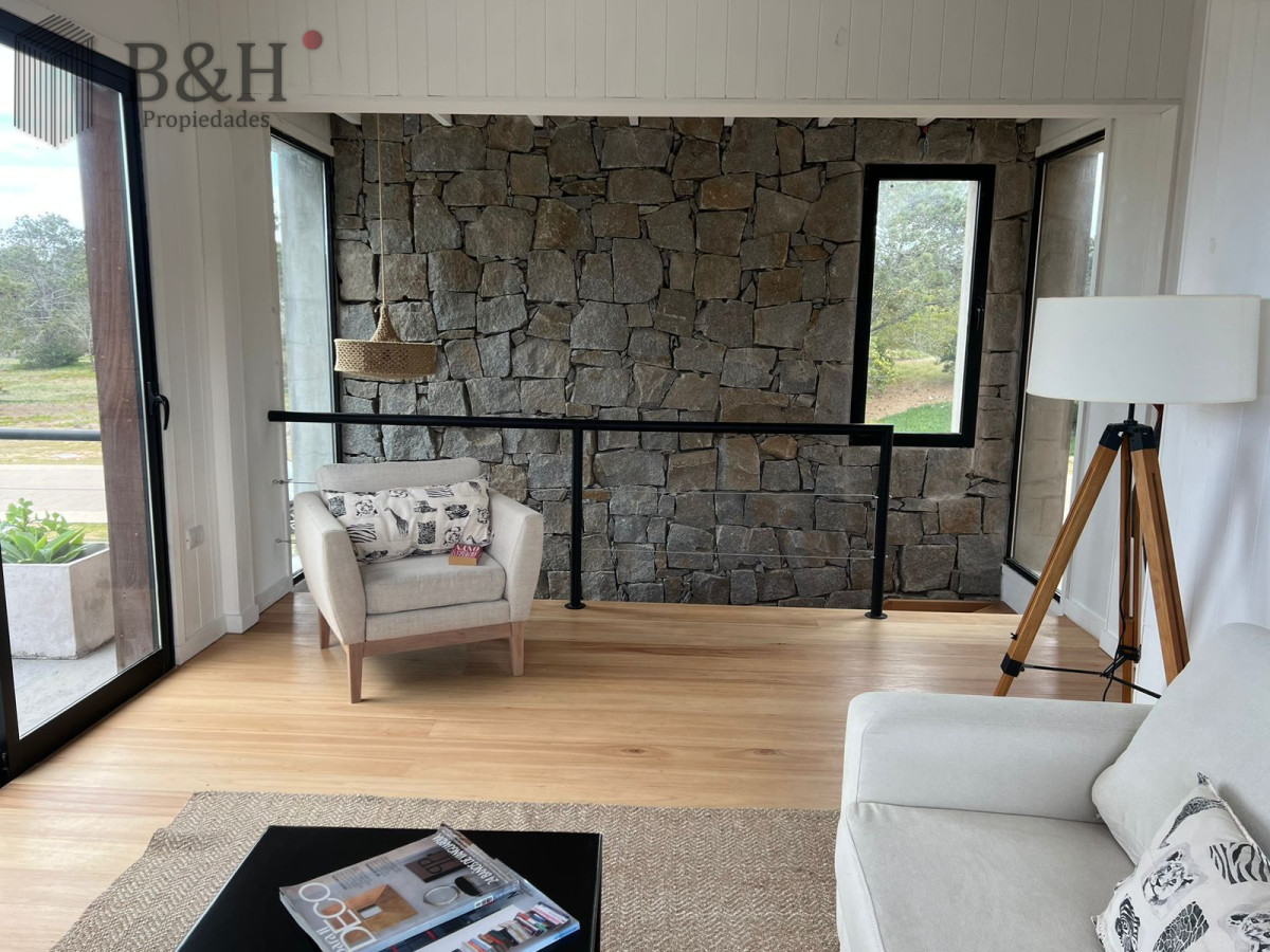Casa ID.5116 - Casa en venta de 4 dormitorios, en José Ignacio, Barrio Laguna Escondida