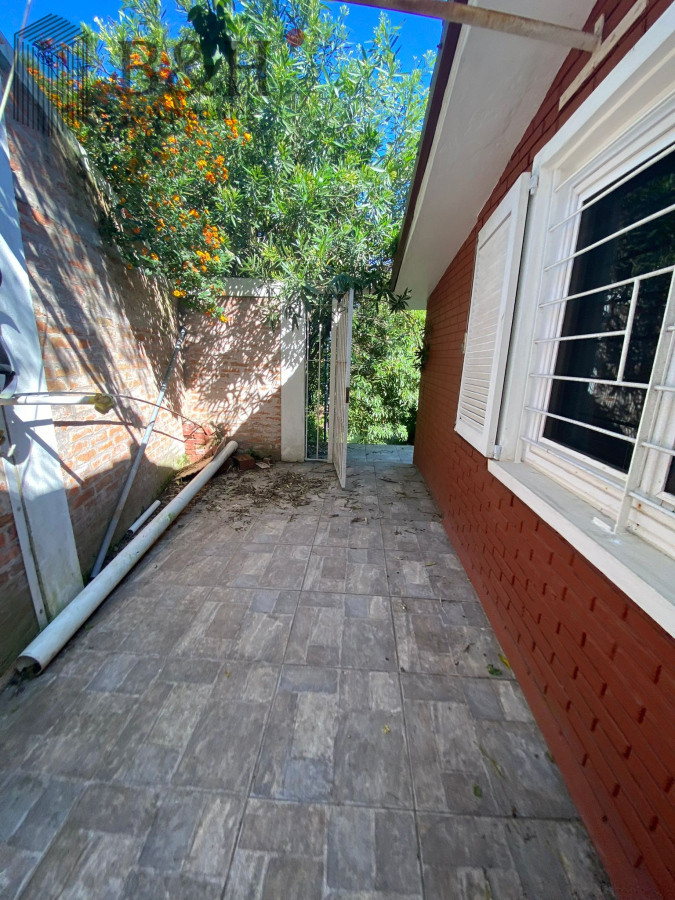 Casa ID.3669 - Casa a la venta en Cantegril !!